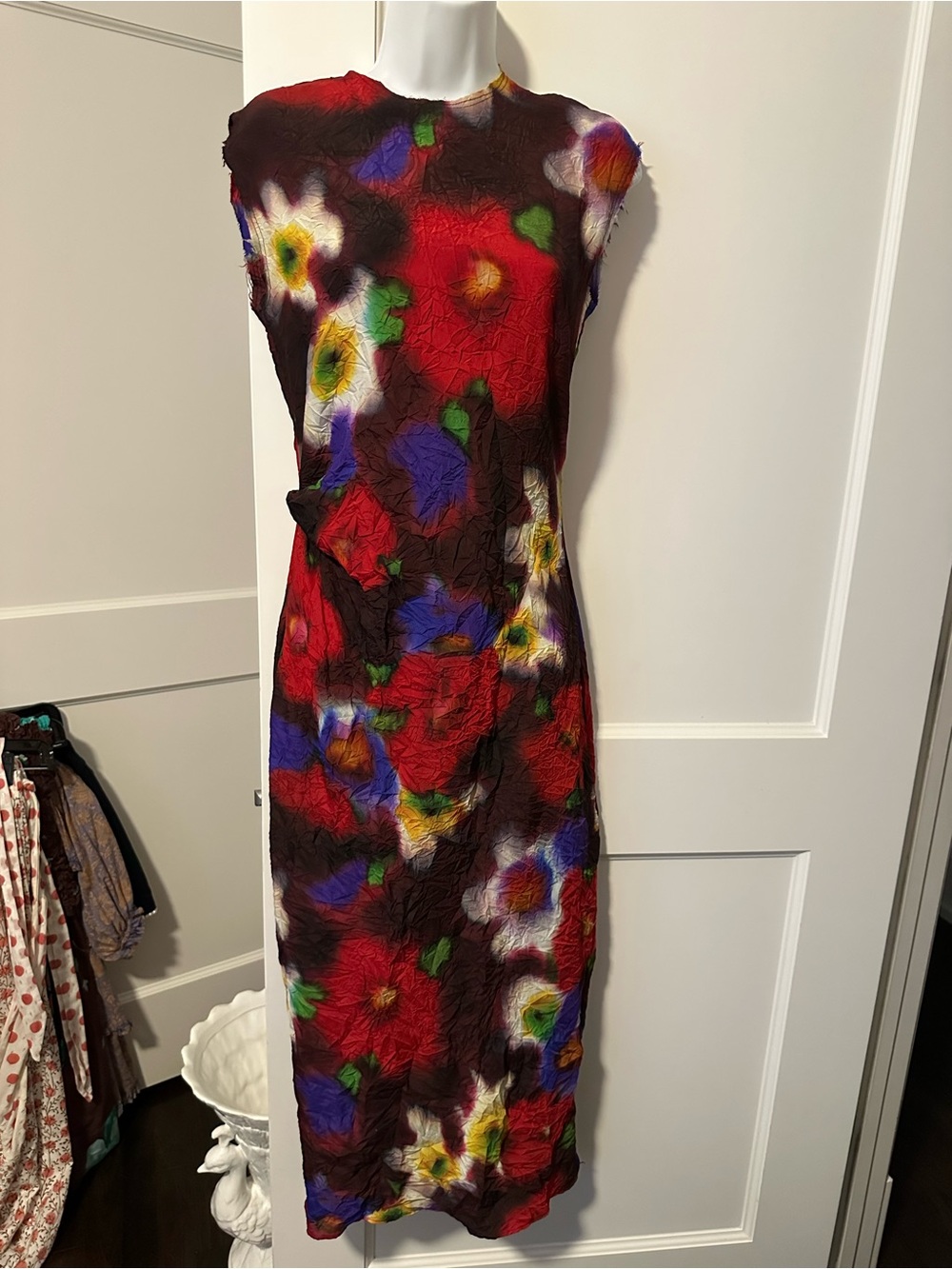 Zara Sleeveless Floral Midi Dress in Red with Multicolor Blooms